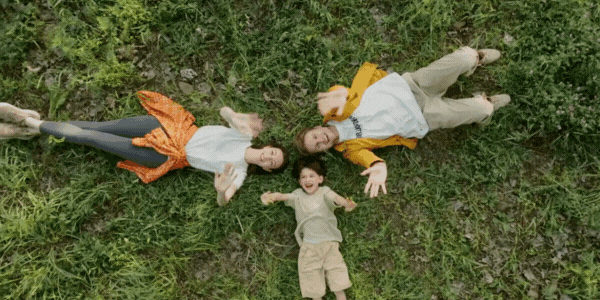 Zoom-Out.gif__PID:7d9853ab-21a0-4dc1-8068-16de2185cde2