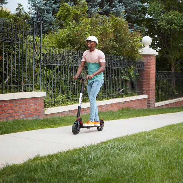 gxl-v2-electric-scooter-640335.webp__PID:758957a8-d07a-462c-9c19-ddfa5057667f